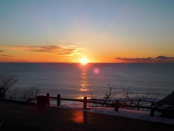 海の別邸ふる川から見える今日の朝日～平成28年1月22日